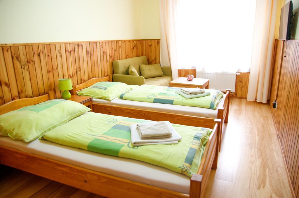 Vila Pod Branou โปปรัด ภายนอก รูปภาพ